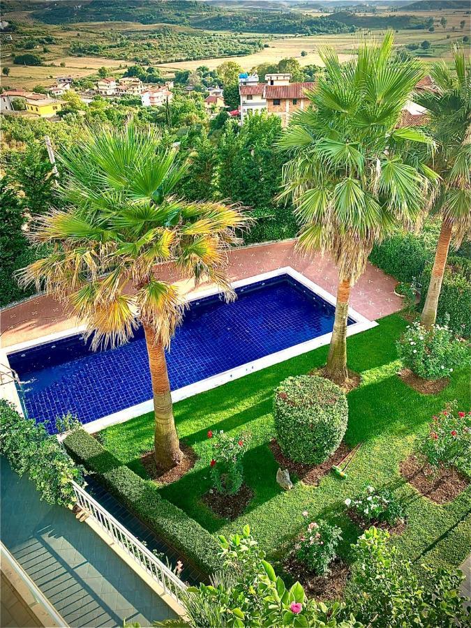 Family Beach Swimming Pool Villa Luanit Trajas Zewnętrze zdjęcie